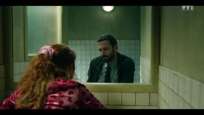 Кадры из сериала Умница (2021)